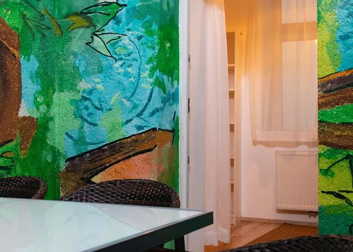 Bean - Familienapartment Nahe Der U-bahn Mit Dschungelterrasse * Viena
